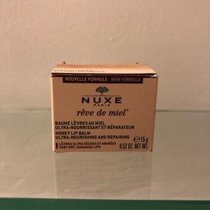 NUXE  Honey Lip Balm 🍯💋 ✨ ** BRAND NEW IN BOX **